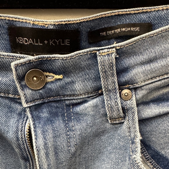 Kendall & Kylie Light Blue Distressed Jean Shorts - Picture 3 of 4
